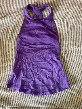 Lululemon Run Make It Count Tank Top Power Purple Built In Bra